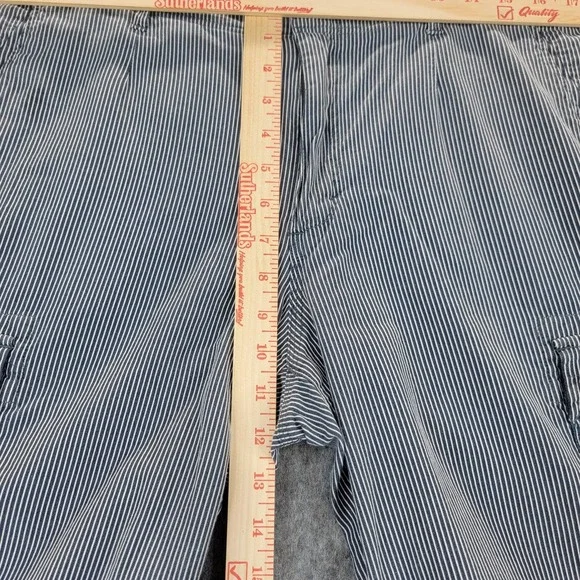 Banana Republic Cargo Shorts Mens 34 Pinstripe Pockets Summer Casual Lightweight - Picture 10 of 14